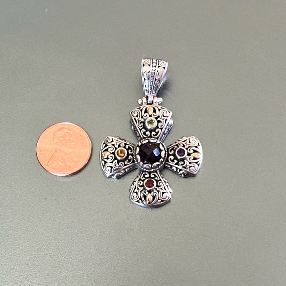 Cross - Picture 3 of 4